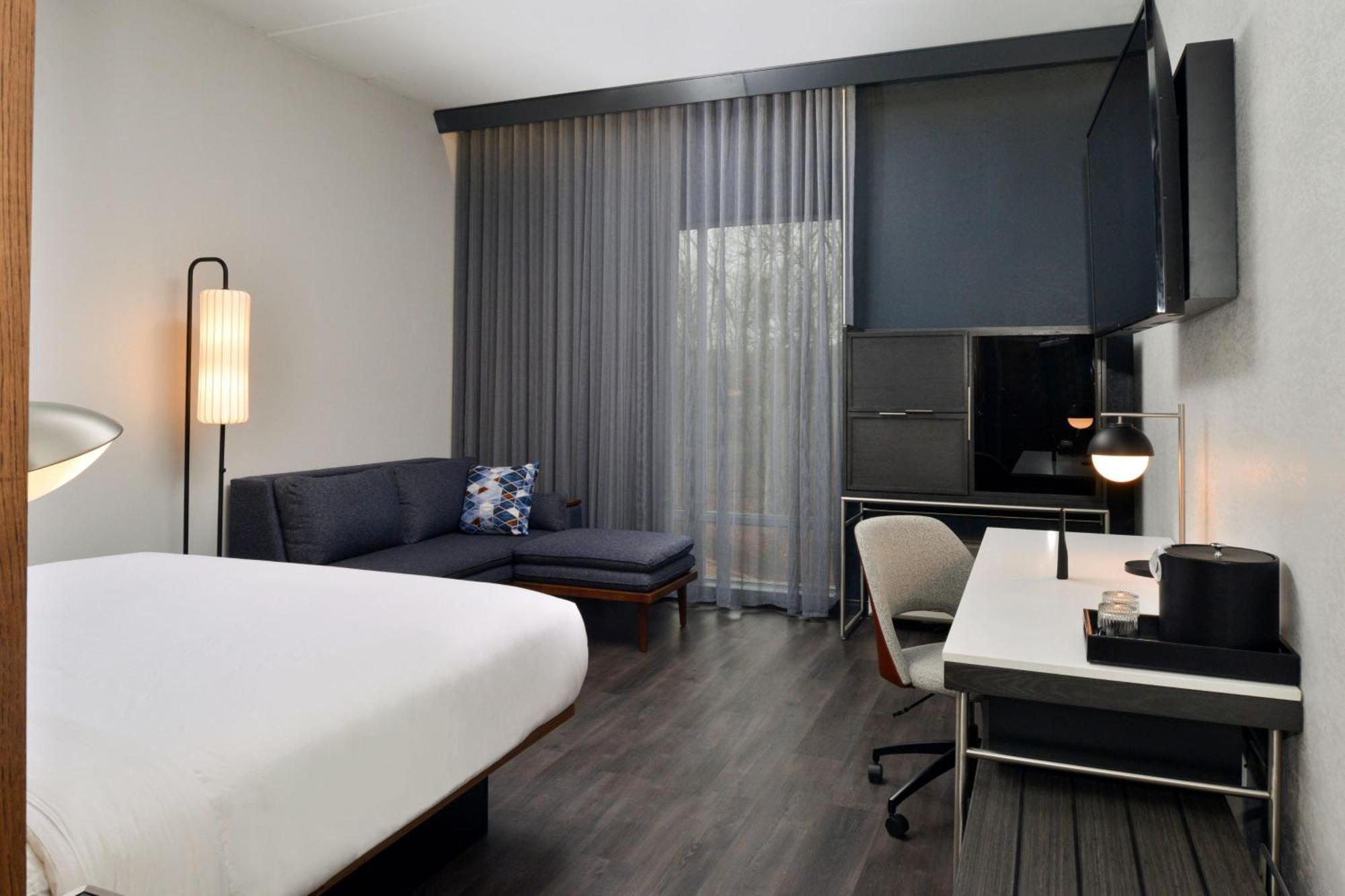 Courtyard By Marriott Raleigh Cary Crossroads Hotel Kültér fotó