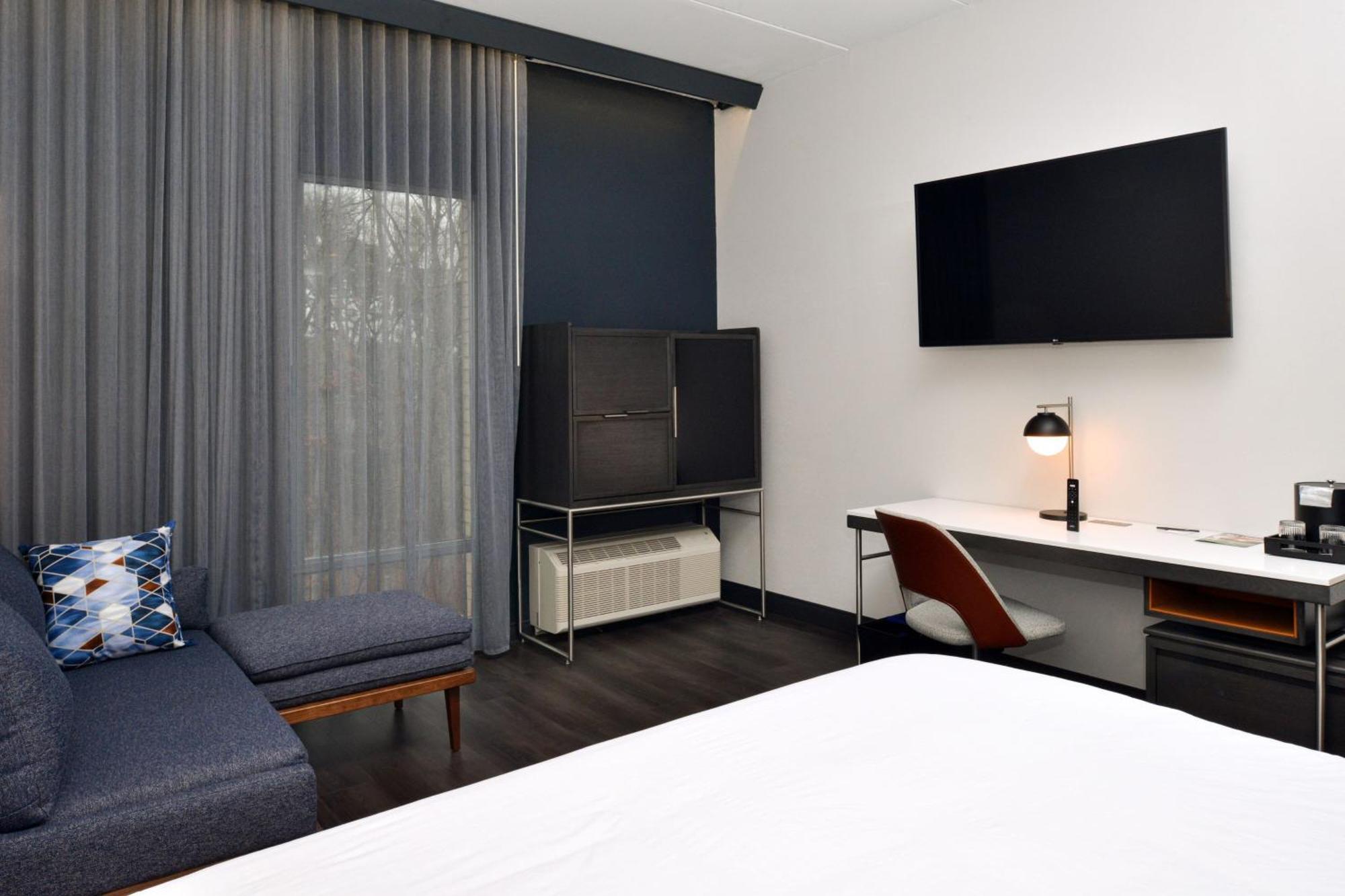 Courtyard By Marriott Raleigh Cary Crossroads Hotel Kültér fotó