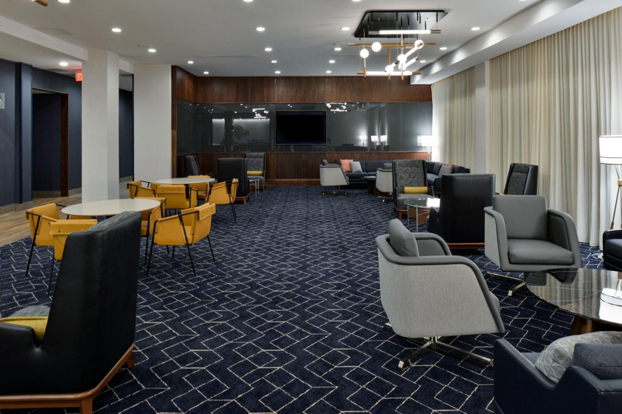 Courtyard By Marriott Raleigh Cary Crossroads Hotel Kültér fotó